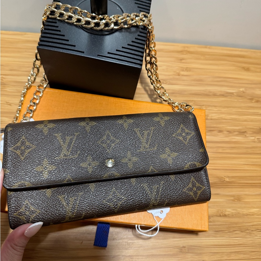 Louis Vuitton Vintage Monogram Sarah Wallet